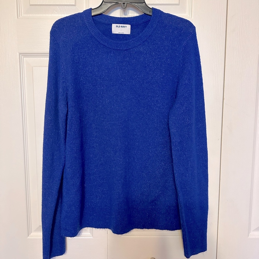 Old navy blue sweater